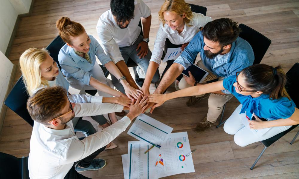 Group of multinational business people develop themselves in business training, meeting in office Group of multinational business people develop themselves in business training, meeting in office. Business success training meeting diverse people concept.